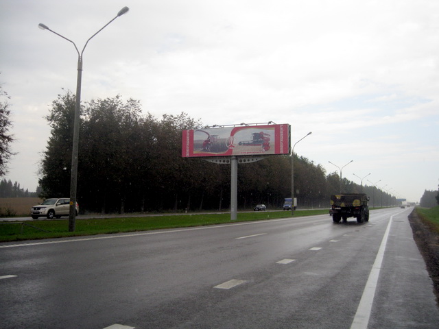 Реклама на трассе М2