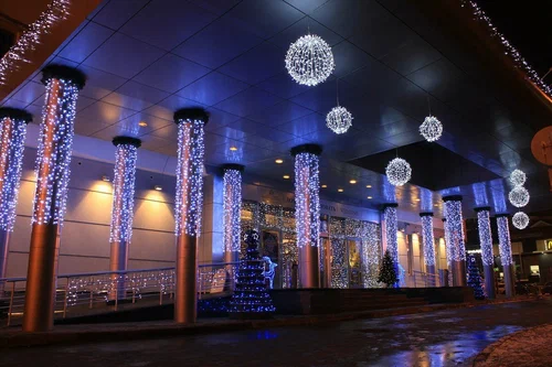 Новогоднее оформление зданий